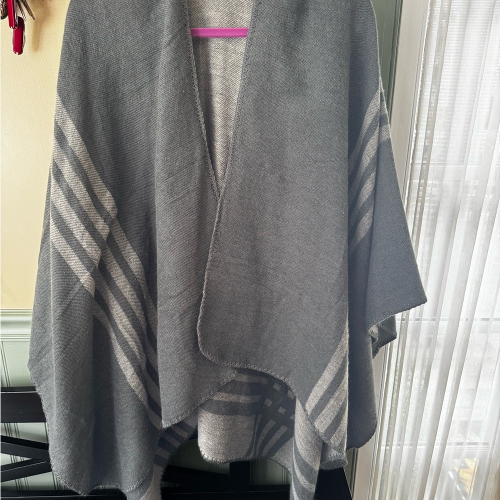 Gray Striped Wrap